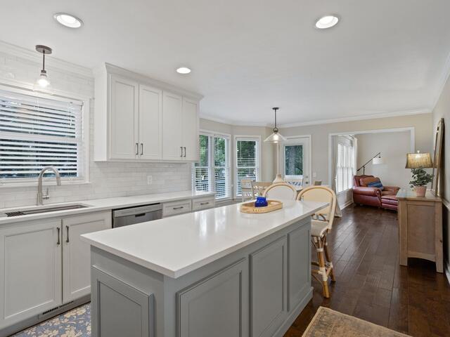 Photo of 8 Spyglass Court