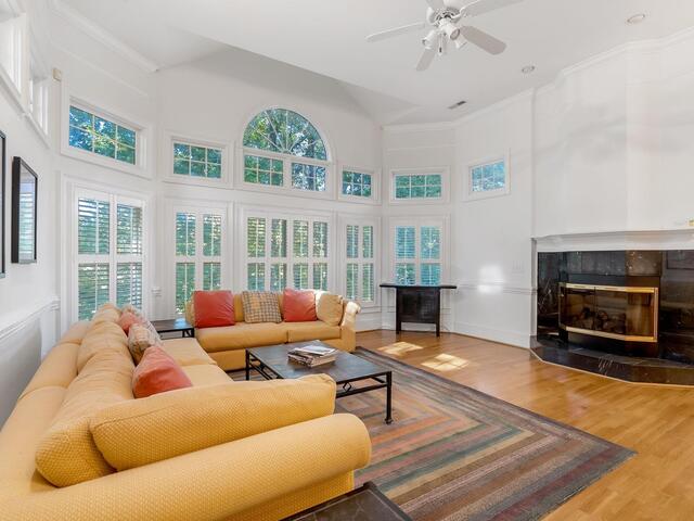 Photo of 512 Terry Creek Road