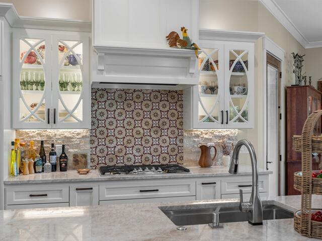 Photo of 144 E Waterford Drive