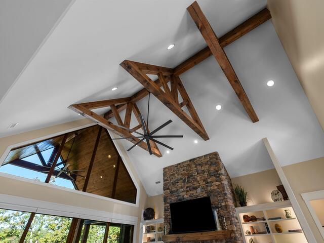 Photo of 144 E Waterford Drive