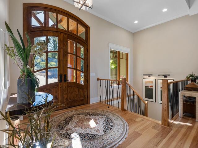 Photo of 144 E Waterford Drive