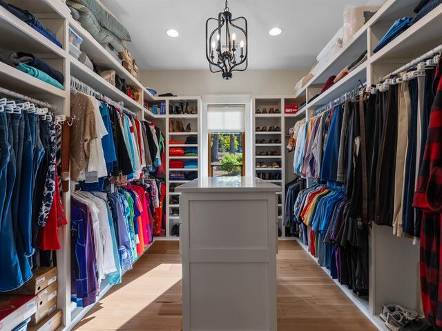 Photo of 144 E Waterford Drive