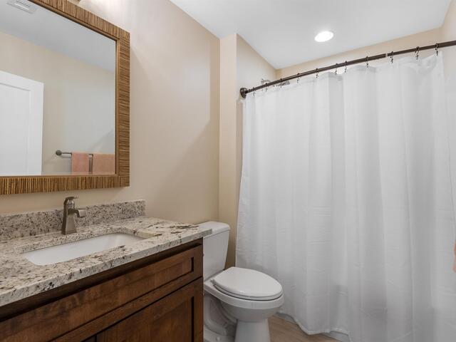 Photo of 144 E Waterford Drive