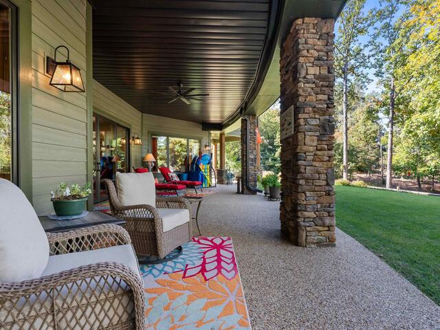 Photo of 144 E Waterford Drive