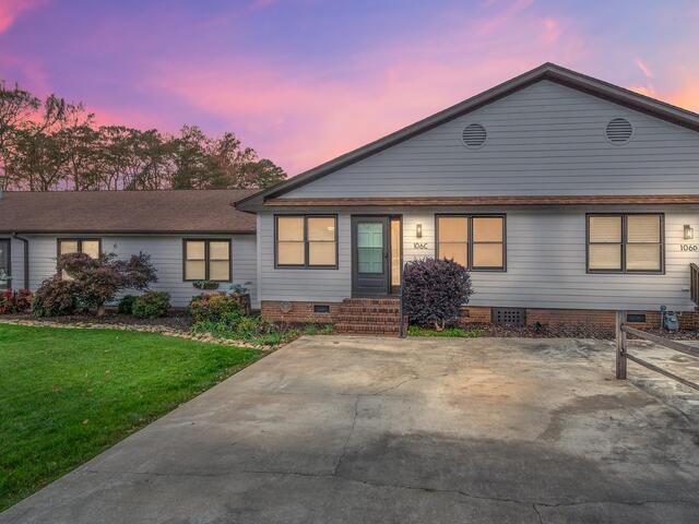 Photo of 106 Sunningdale Court