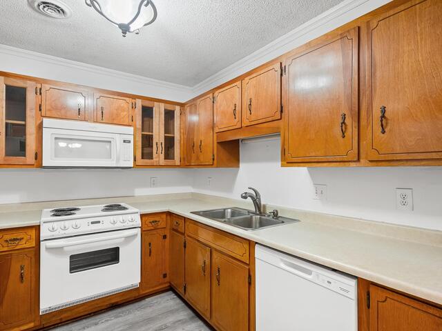 Photo of 106 Sunningdale Court