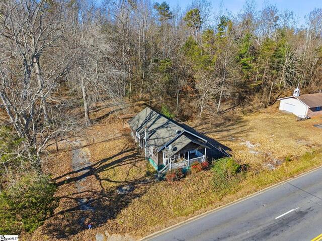Photo of 2141 Geer Highway