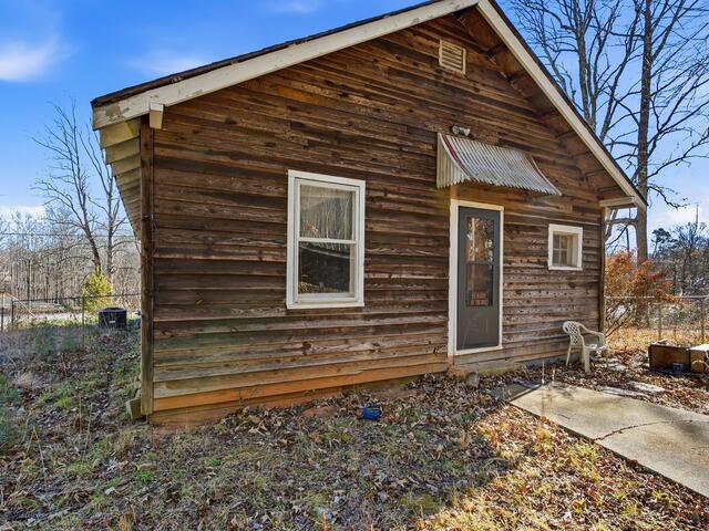 Photo of 2141 Geer Highway