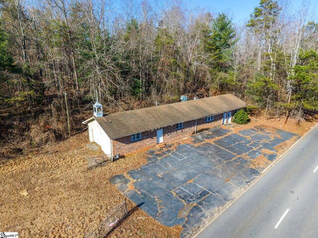 Photo of 2141 Geer Highway