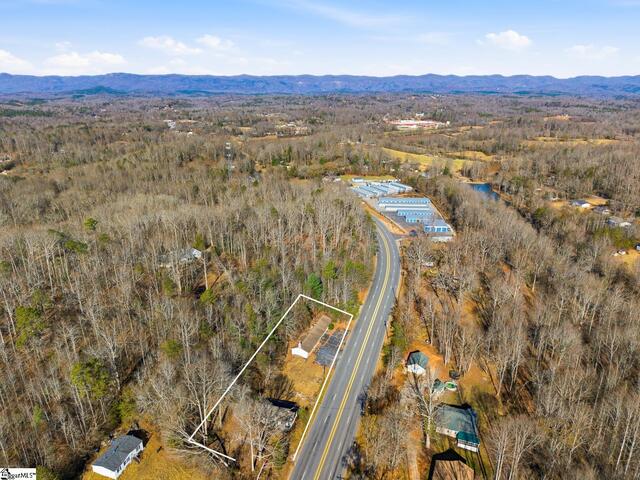 Photo of 2141 Geer Highway