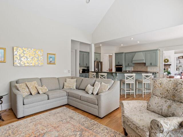 Photo of 1 Riverstone Way