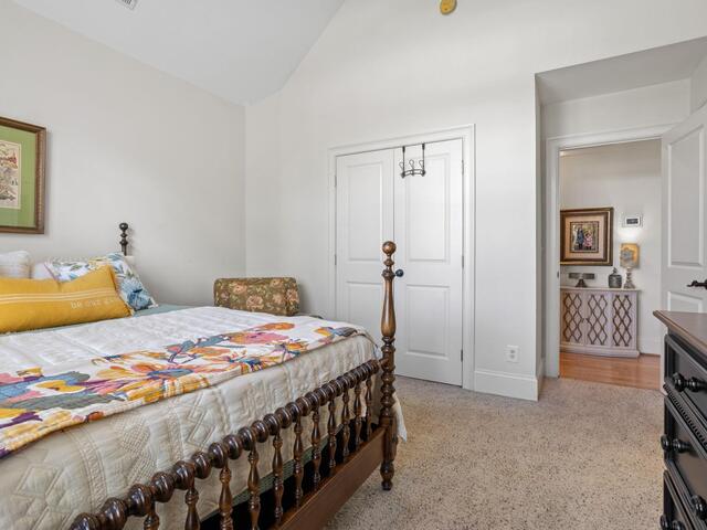 Photo of 1 Riverstone Way