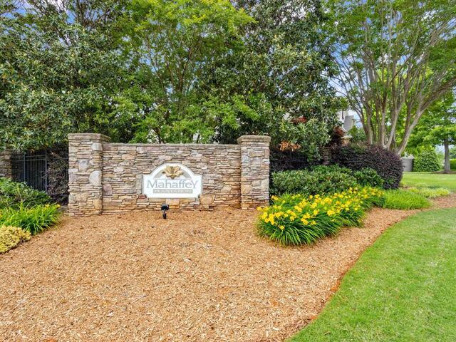 Photo of 1 Riverstone Way