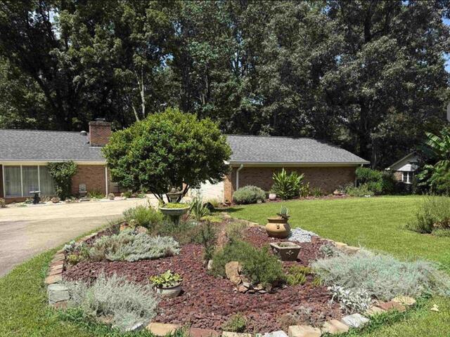 Photo of 223 Covington Road