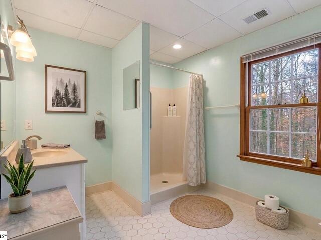 Photo of 223 Covington Road