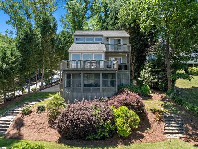 Photo of 397 Lake Road