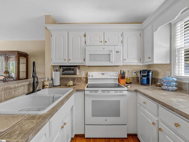 Photo of 397 Lake Road