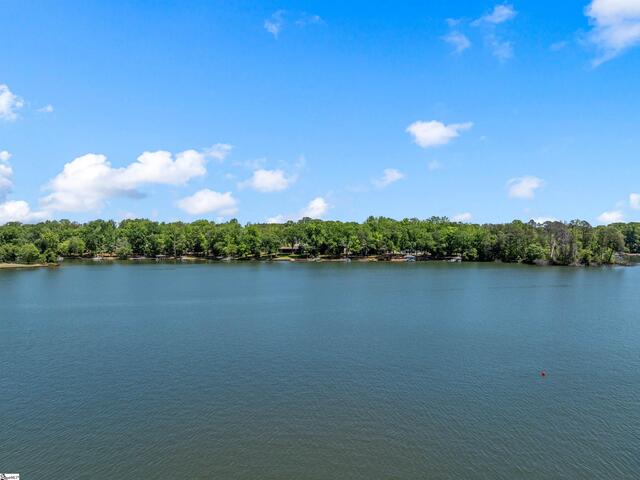 Photo of 397 Lake Road