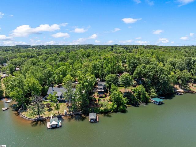 Photo of 397 Lake Road