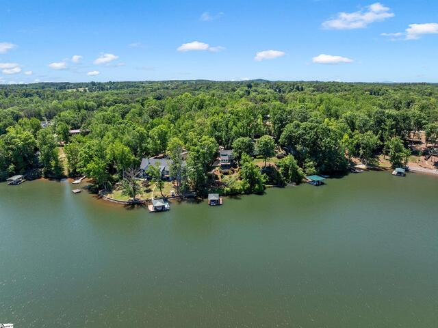 Photo of 397 Lake Road