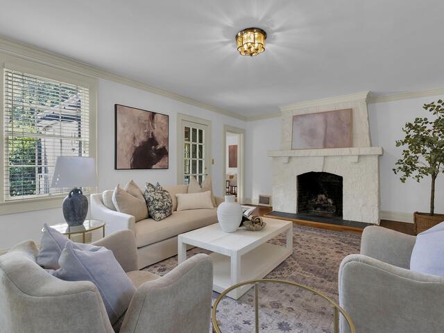 Photo of 47 Douglas Drive