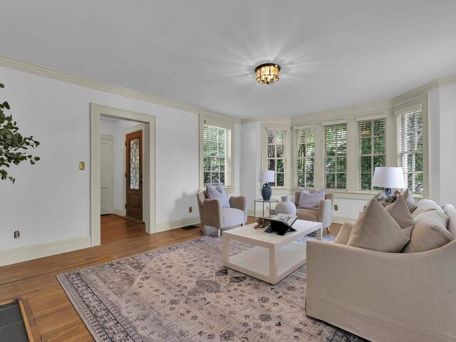 Photo of 47 Douglas Drive
