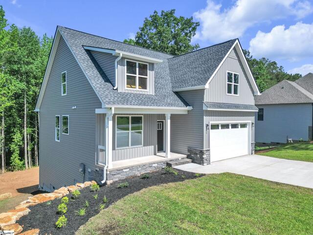 Photo of 139 Mountain Lake Drive