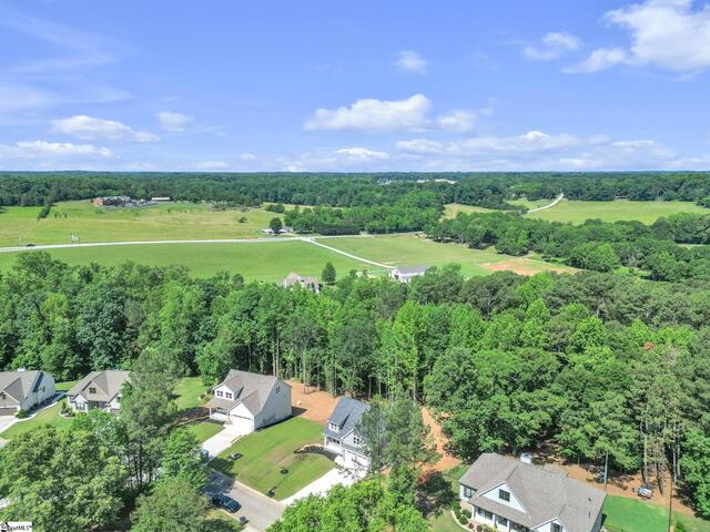 Photo of 139 Mountain Lake Drive