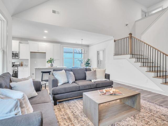 Photo of 139 Mountain Lake Drive
