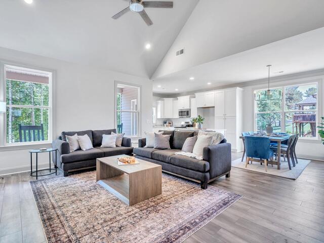 Photo of 139 Mountain Lake Drive