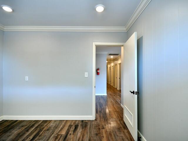 Photo of 413 Vardry Street