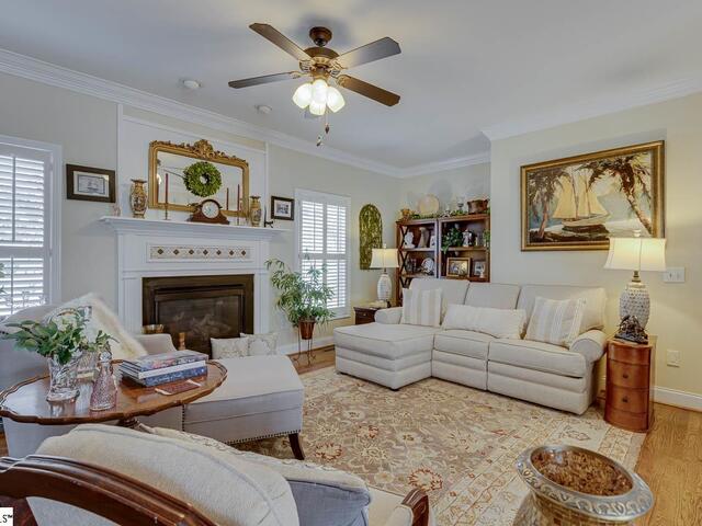 Photo of 101 Farm Mill Circle