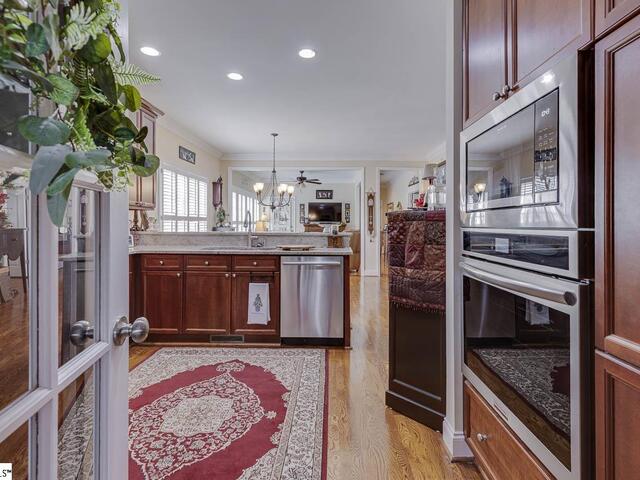 Photo of 101 Farm Mill Circle