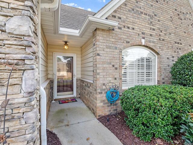 Photo of 307 Crandall Way