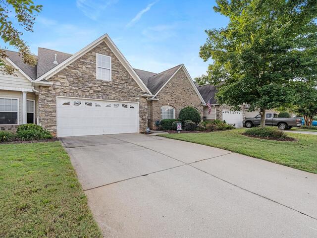 Photo of 307 Crandall Way