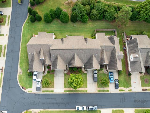 Photo of 307 Crandall Way