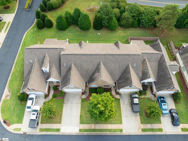 Photo of 307 Crandall Way