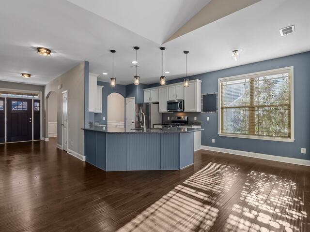 Photo of 510 Turning Leaf Lane