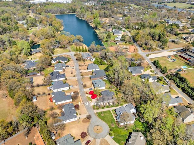 Photo of 11 Shannon Creek Court