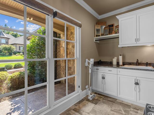 Photo of 100 Chamblee Boulevard