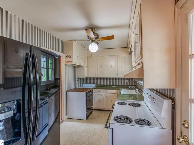 Photo of 25 Lisa Drive