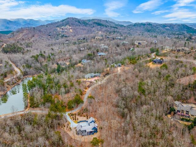 Photo of 30 Lakes Edge Way