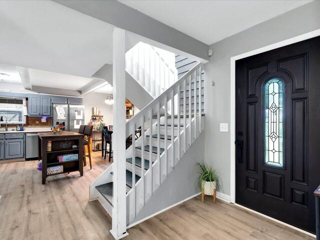 Photo of 1210 E Yellow Wood Drive