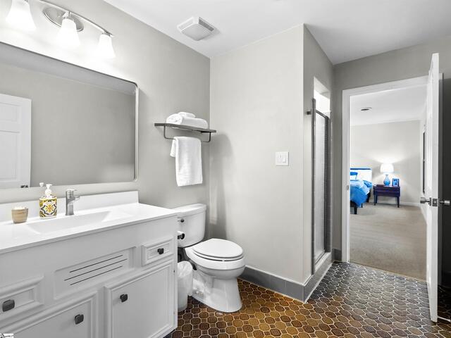 Photo of 620 Roper Mountain Road