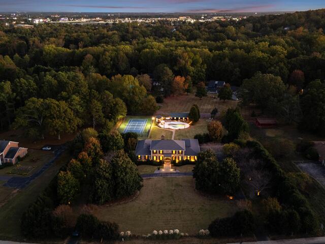 Photo of 620 Roper Mountain Road