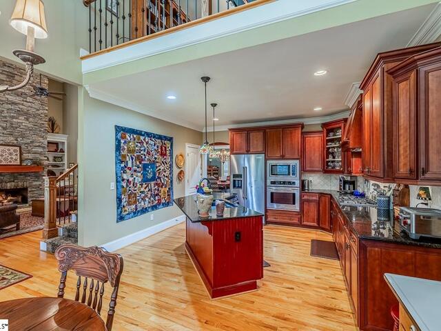 Photo of 1 Riverbanks Court