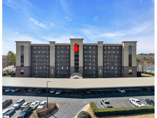 Photo of 703 Watermarke Lane