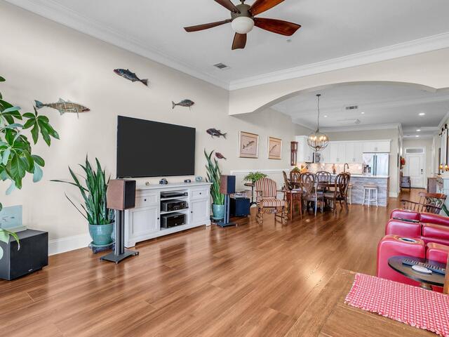 Photo of 703 Watermarke Lane