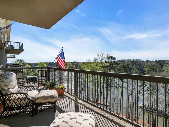 Photo of 703 Watermarke Lane