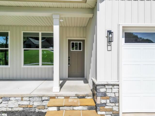 Photo of 137 Mountain Lake Drive